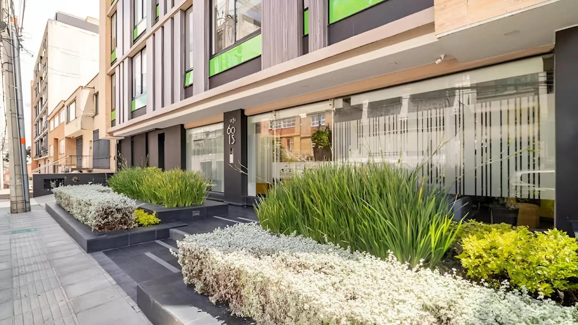 Hotel Das Haus Apartaestudios Modernos Y Bien Ubicados Μπογκοτά